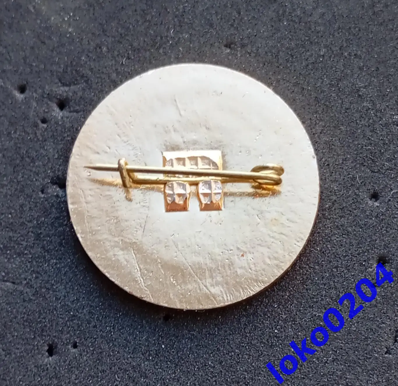 Футбол. Футбольный клуб. Знак. ФК ТОРПЕДО Бердянск - УКРАИНА. 1