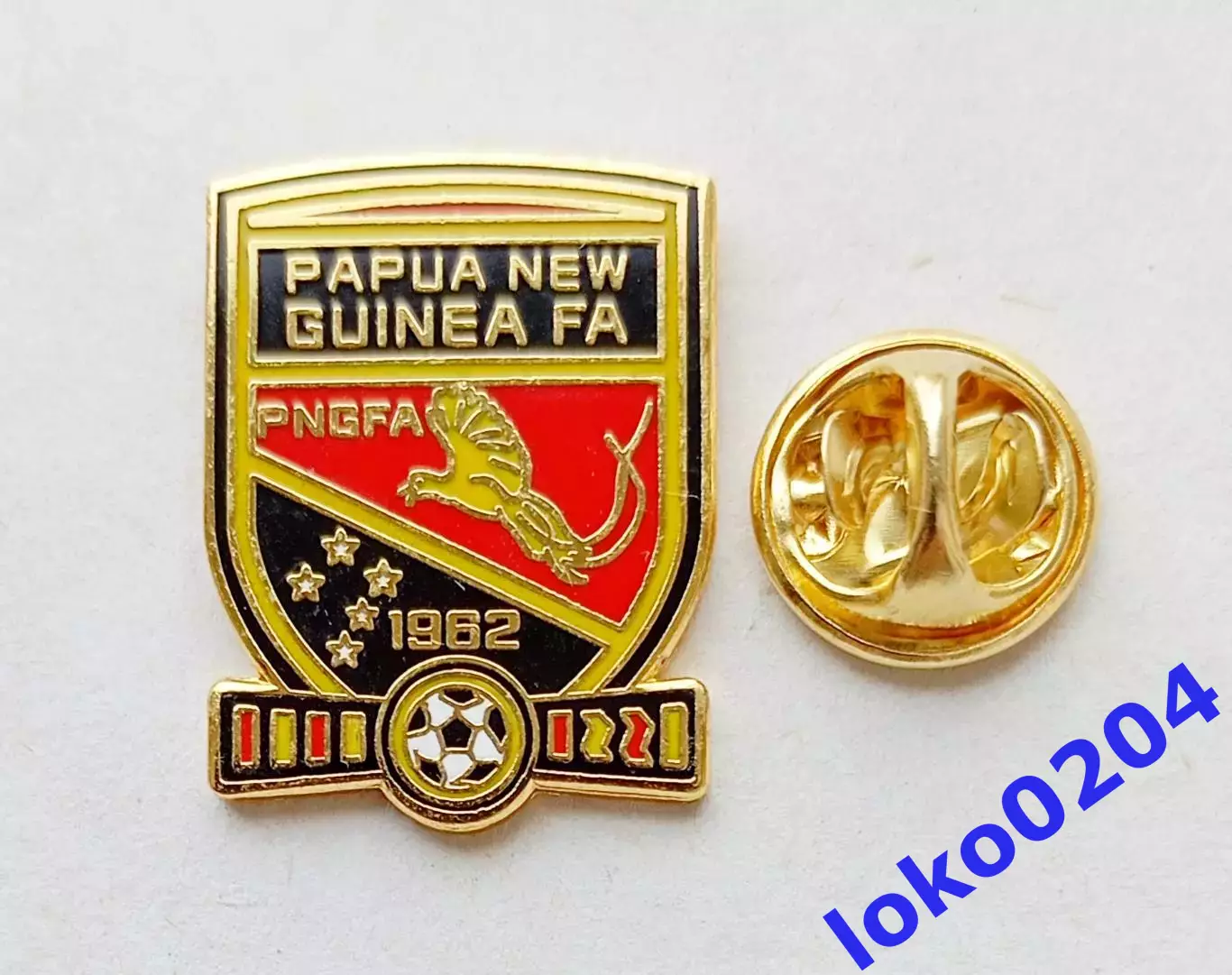 Знак Футбол Федерация - ПАПУА НОВАЯ ГВИНЕЯ.