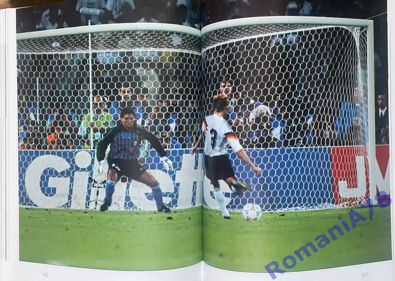 Футбол.Книга-фотоальбом.Чемпіонат Світу.Чемпионат мира 1990. 6