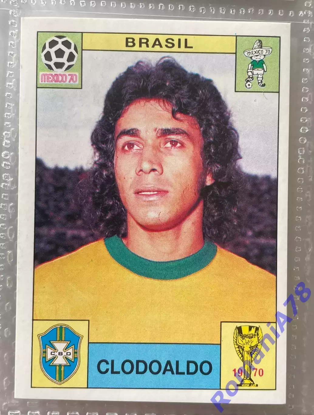 Наклейка 32 Panini World Cup Story