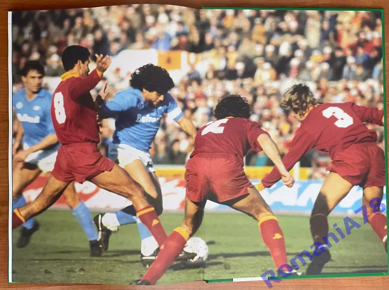 Футбол.Світовий футбол Книга. Італія.. 1