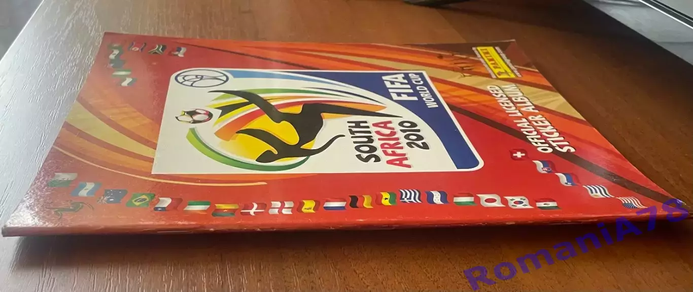 Футбол.Альбом.Чемпіонат Світу 2010.Panini.Порожній альбом. 4