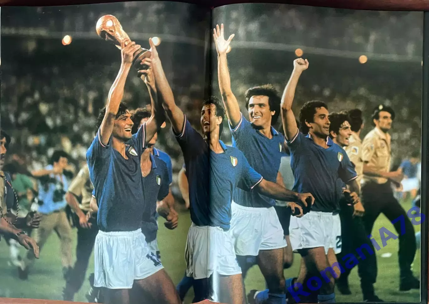 Футбол.Книга-фотоальбом.Чемпіонат Світу.Чемпионат мира 1982. 7
