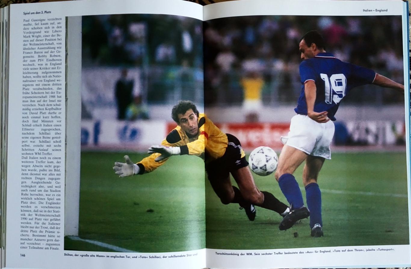 Футбол Книга-фотоальбом. Чемпіонат світу - 1990.Італія-90. 5