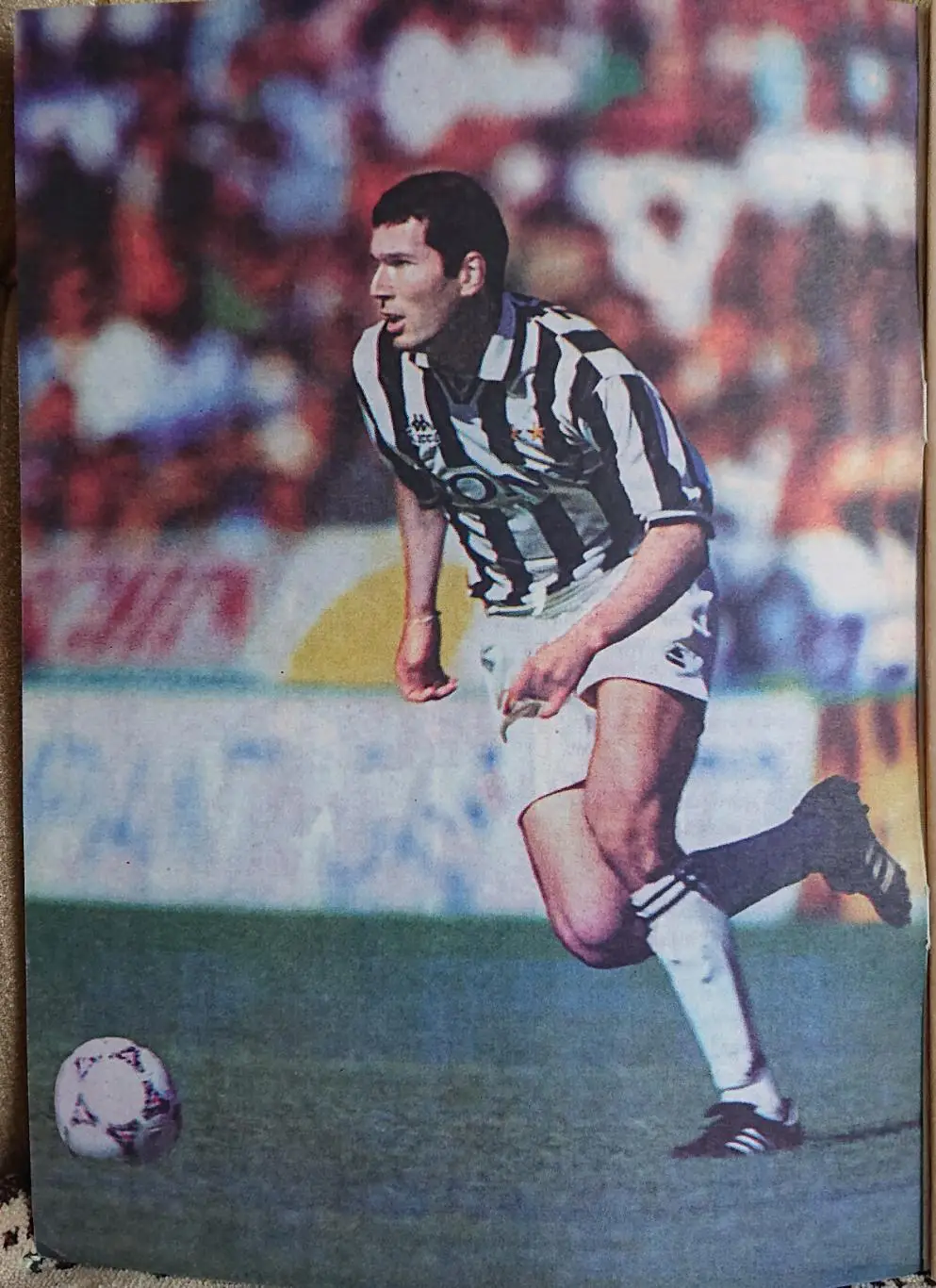 Футбол.Журнал.N8/1998.Постер Зідан 1