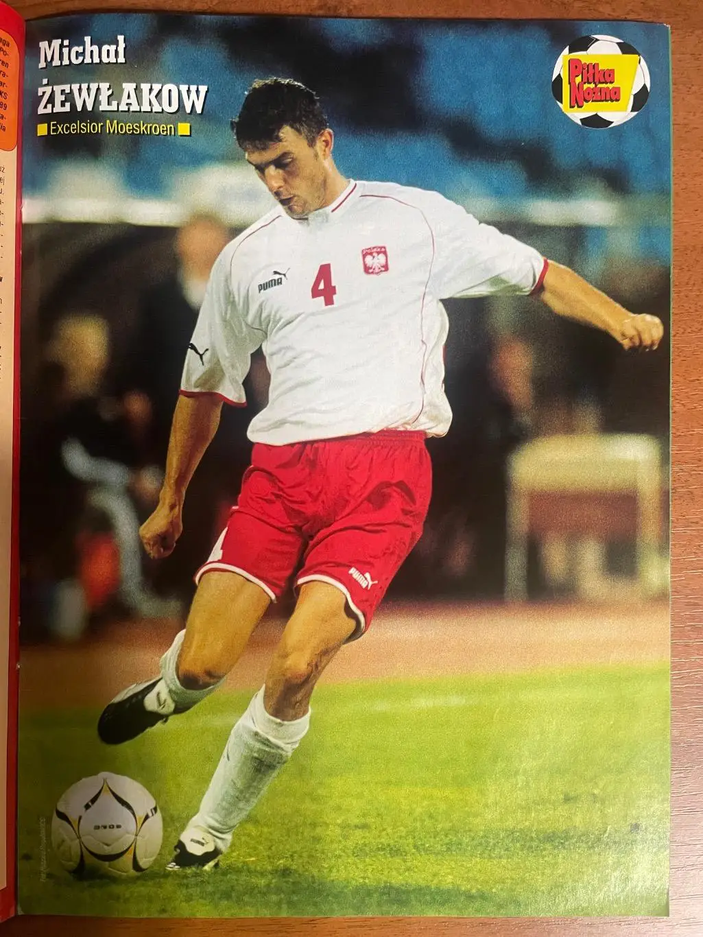 Журнал. Футбол Pilka Nozna N39/2001.Постер Баварія,Панатинаікос,Жевлаков . 1