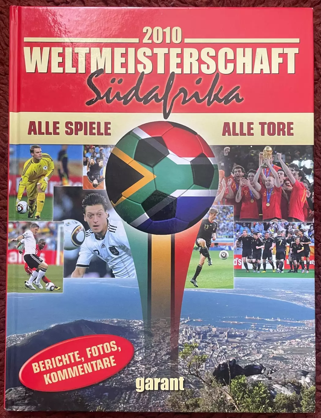 Футбол.Книга-фотоальбом.Fussball.Чемпіонат світу.Чемпионат мира. 2010.