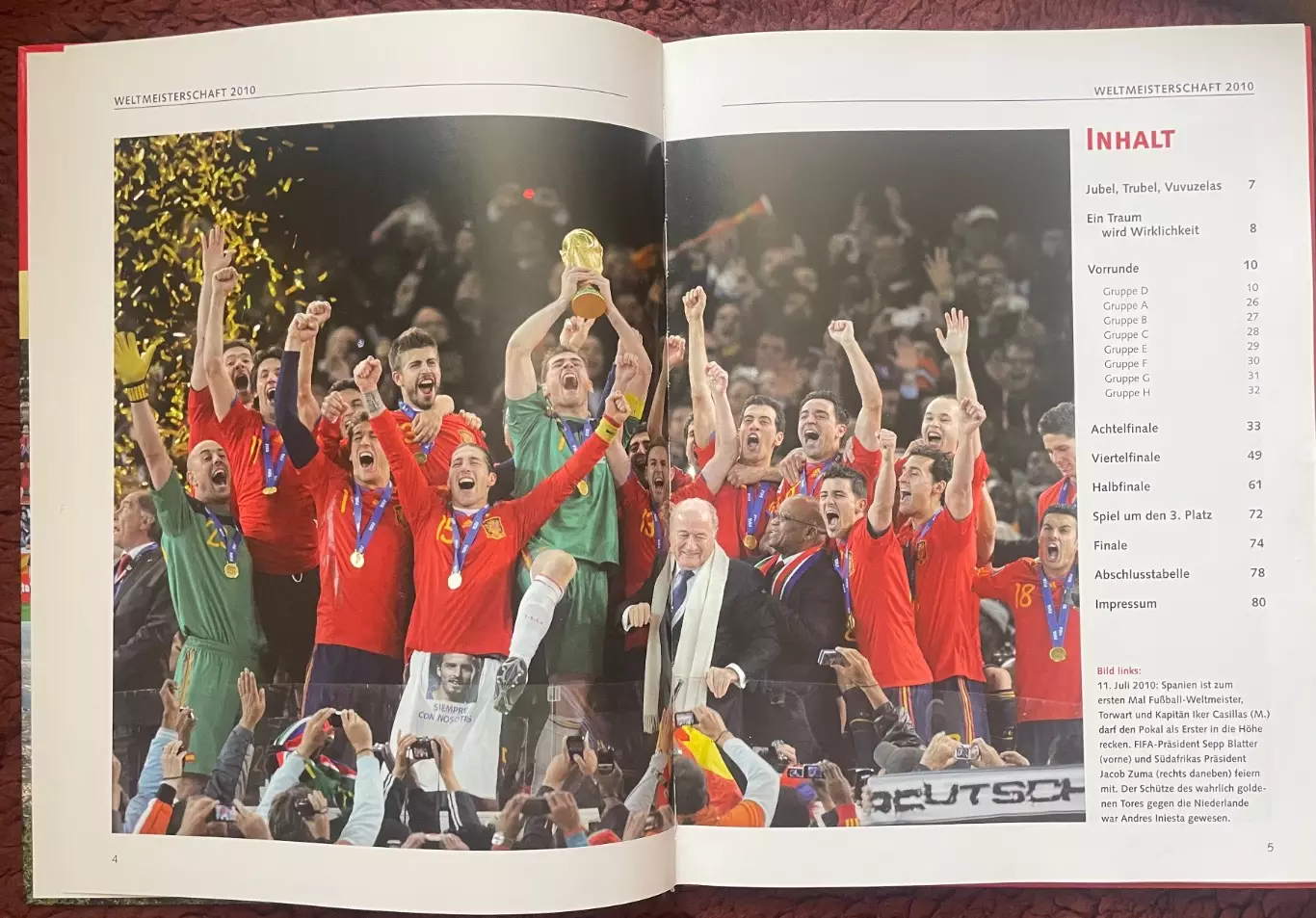 Футбол.Книга-фотоальбом.Fussball.Чемпіонат світу.Чемпионат мира. 2010. 1