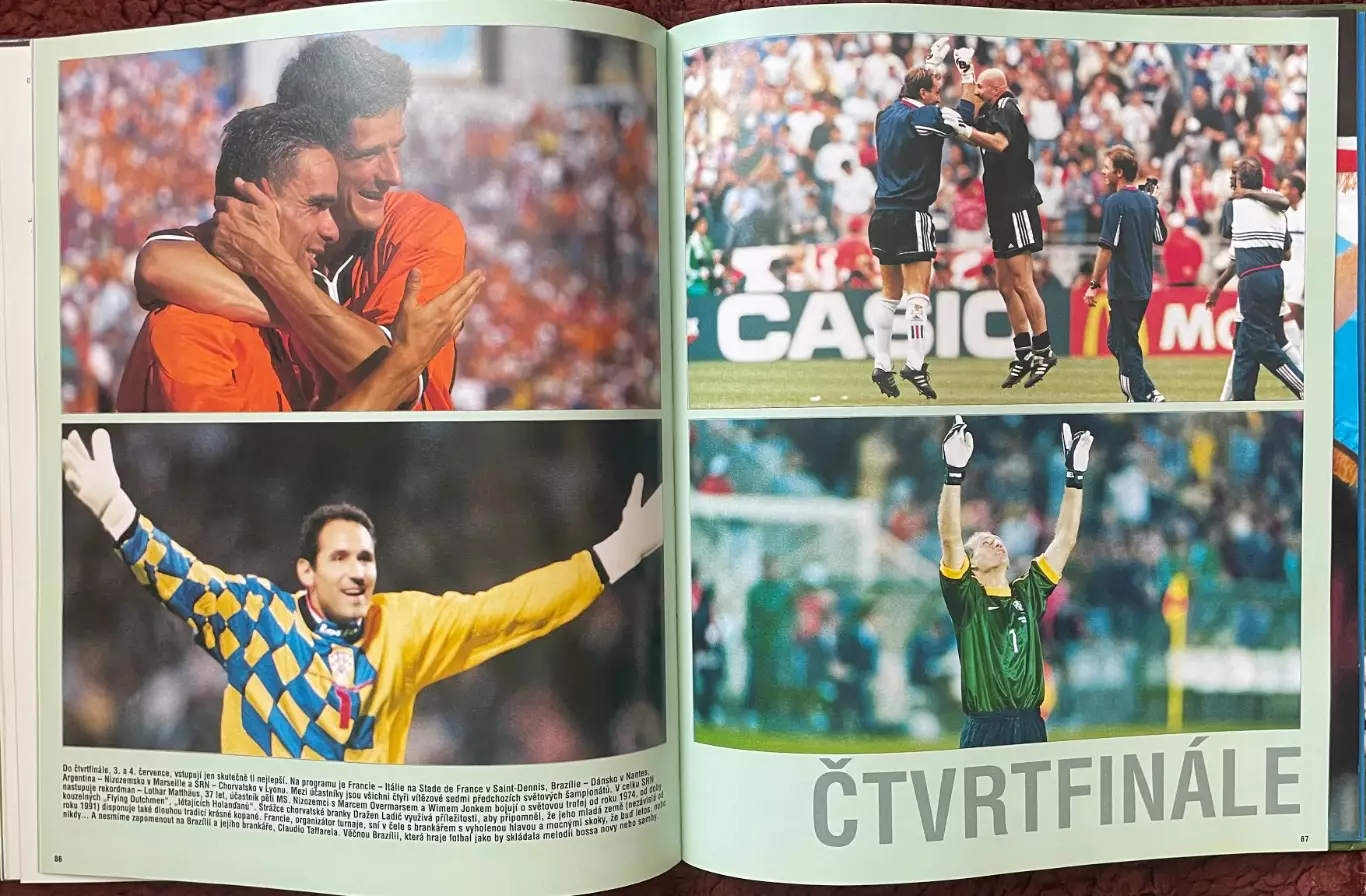 Футбол.Книга-фотоальбом..Чемпіонат Світу.Чемпионат мира 1998. 4