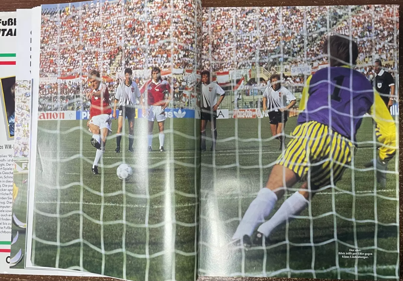 Футбол.Книга-фотоальбом..Чемпіонат Світу.Чемпионат мира 1990. 2