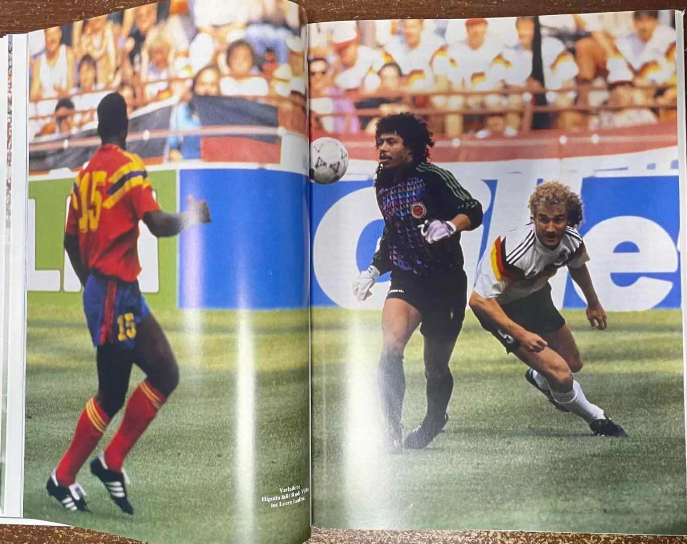Футбол.Книга-фотоальбом..Чемпіонат Світу.Чемпионат мира 1990. 5