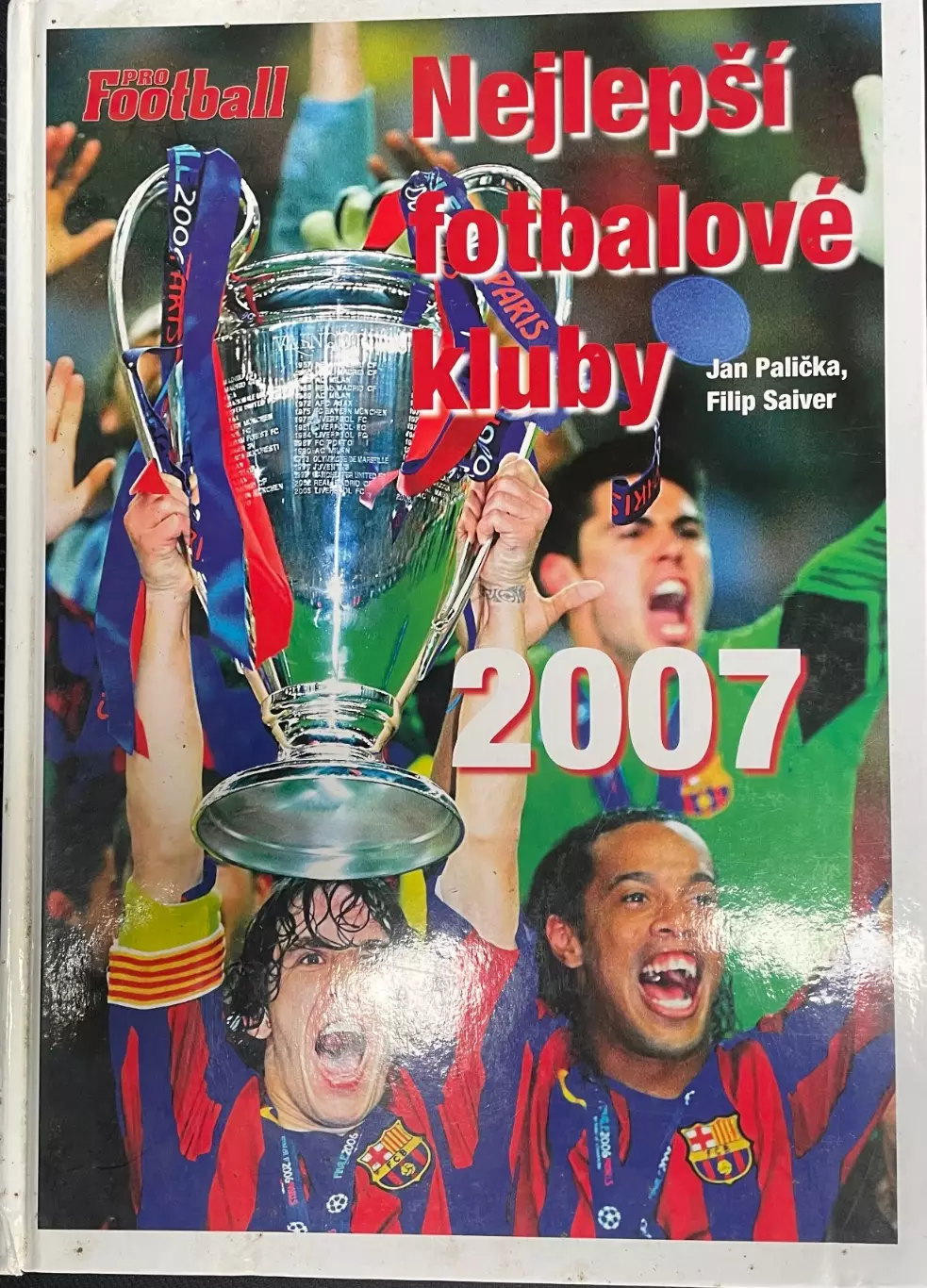 Футбол.Книга-фотоальбом.Pro Football. 2007.