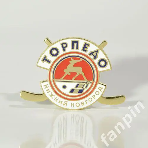Значок Торпедо Нижний Новгород Клюшки (2 цанги) 1