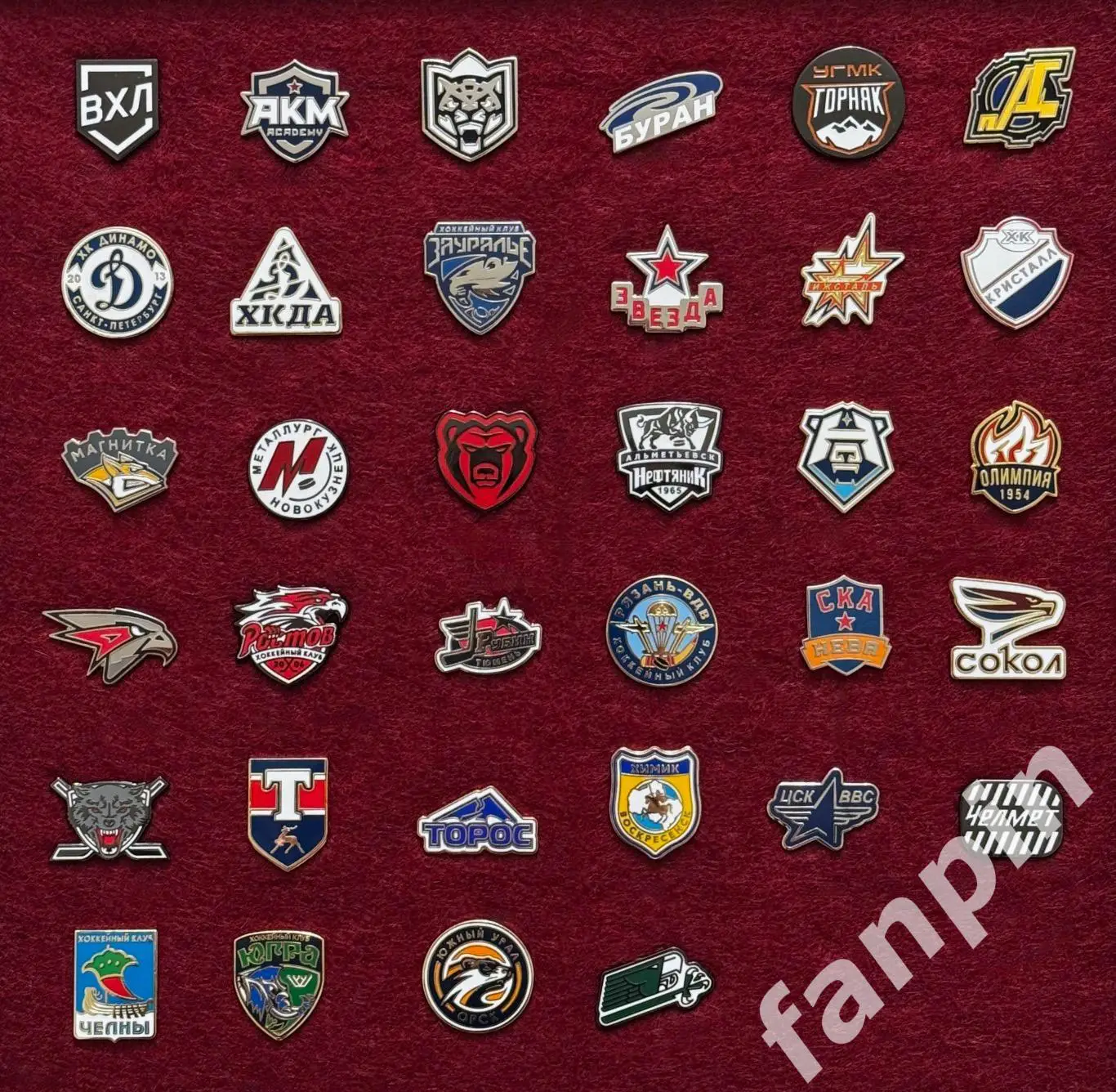 Набор значков Эмблемы клубов ВХЛ сезона 2024-2025 из 34 значков