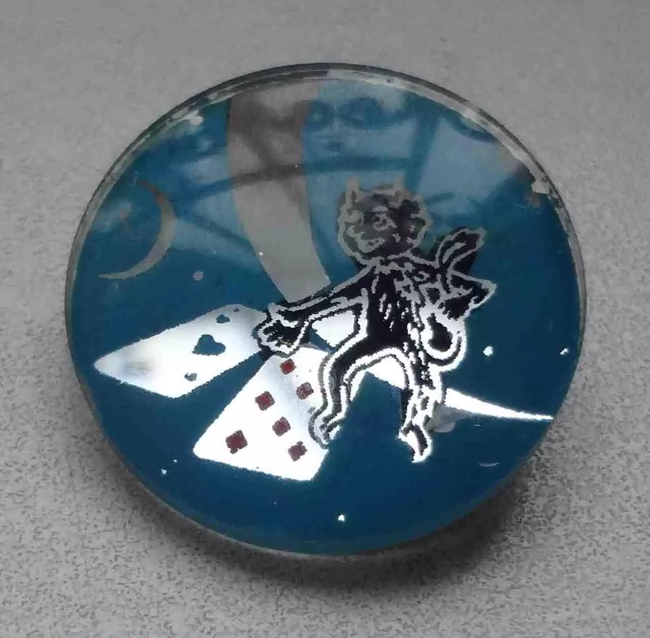 Черт на луне карты стекло (63)