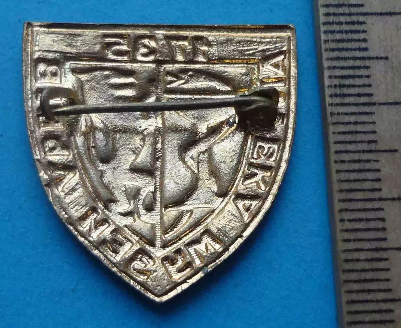 Аптека музей Львов 1735 герб голубой тяжелый (64) 2