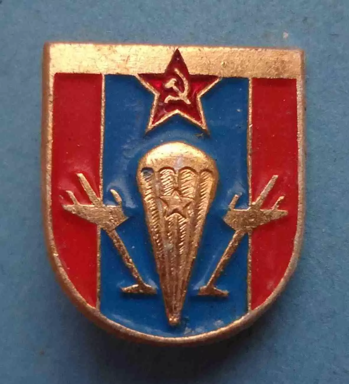 Виды войск СССР ВДВ Воздушно-десантные войска Эмблема (64)