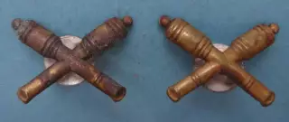 Петлицы эмблема Артиллерийские войска латунь винт (65)