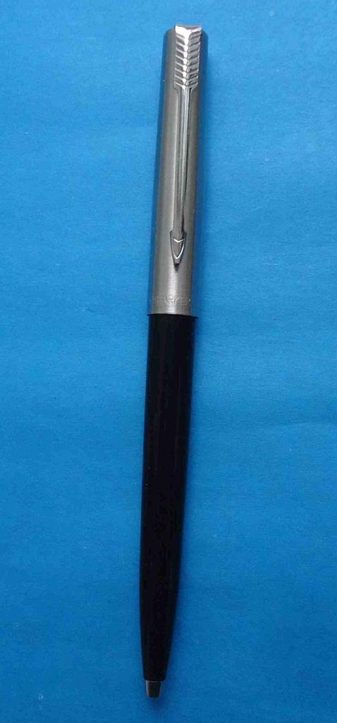 Шариковая ручка Parker, надпись Parker Made in UK IIE