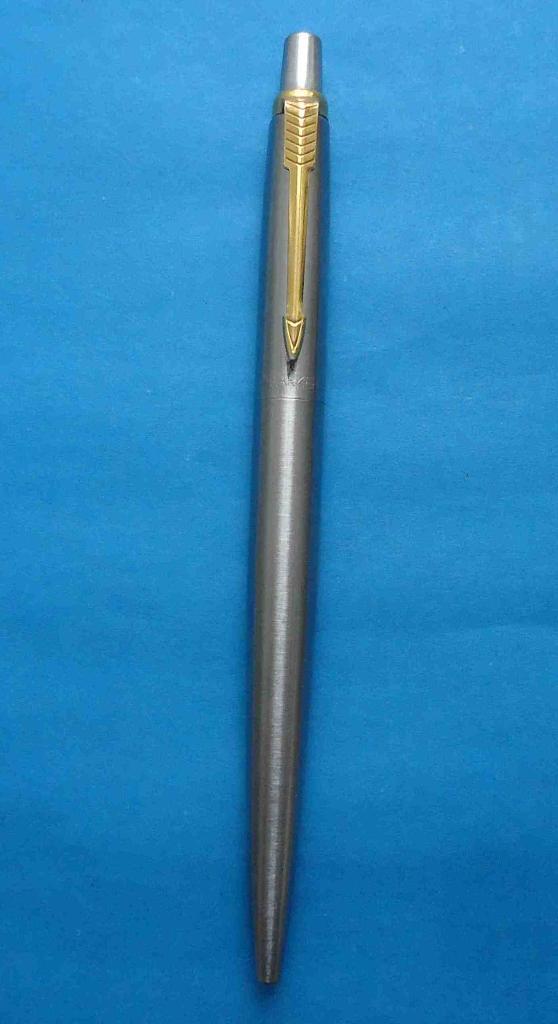 Шариковая ручка Parker Jotter Core K63, Stainless Steel GT, надпись Parker Made