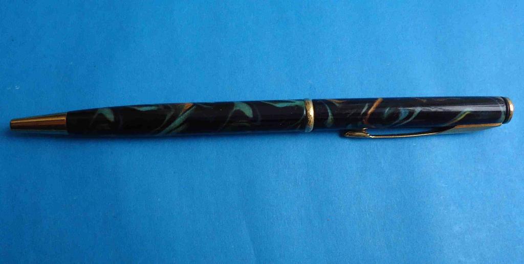 Шариковая ручка Parker Insignia, надпись Parker Made in U.S.A. E 2