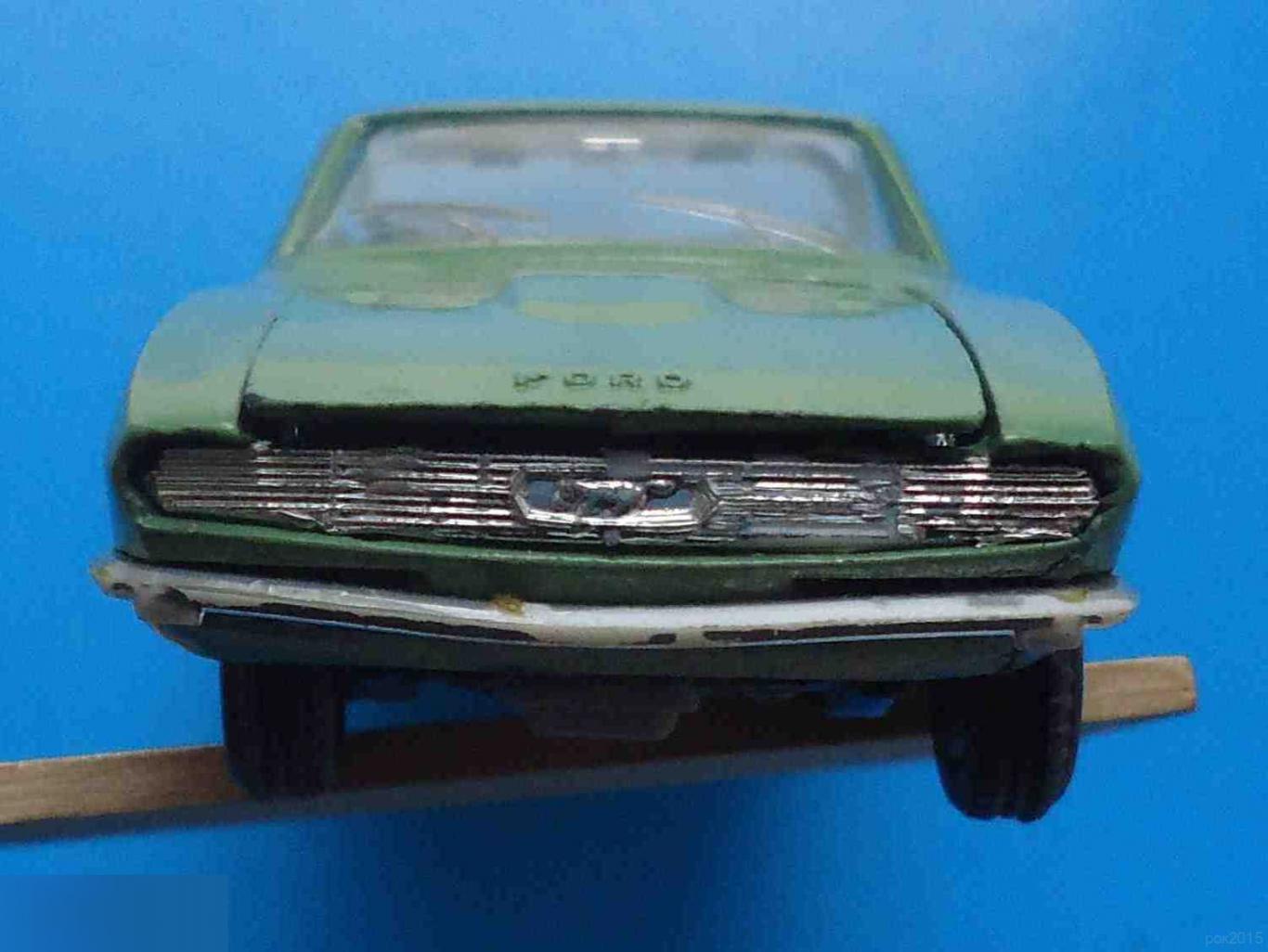 Модель машинки Ford Mustang 2+2 Bertone СССР 1/43 Форд Мустанг металл 5