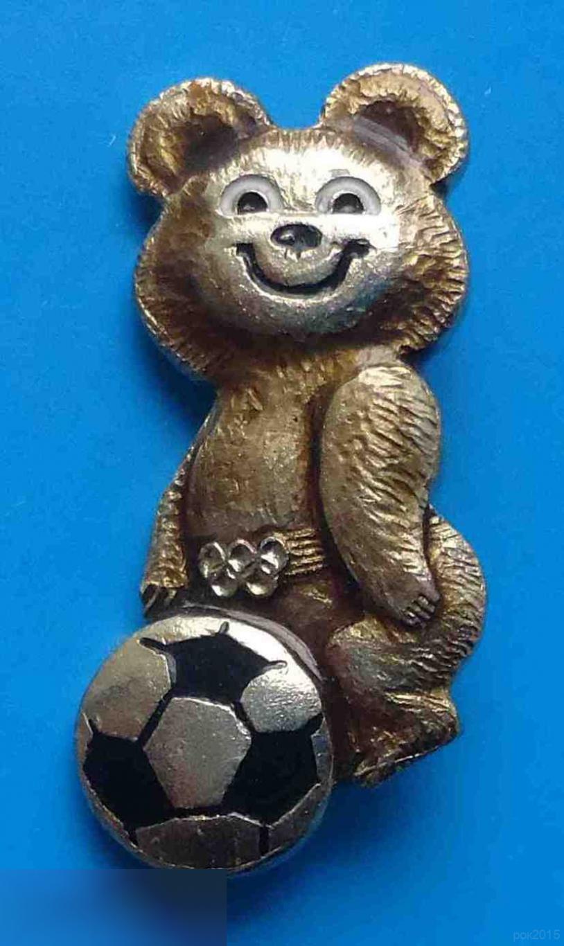 Олимпийский мишка с футбольным мячом Москва 1980 год 2