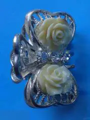 Заколка брошь для волос С розами и камнями