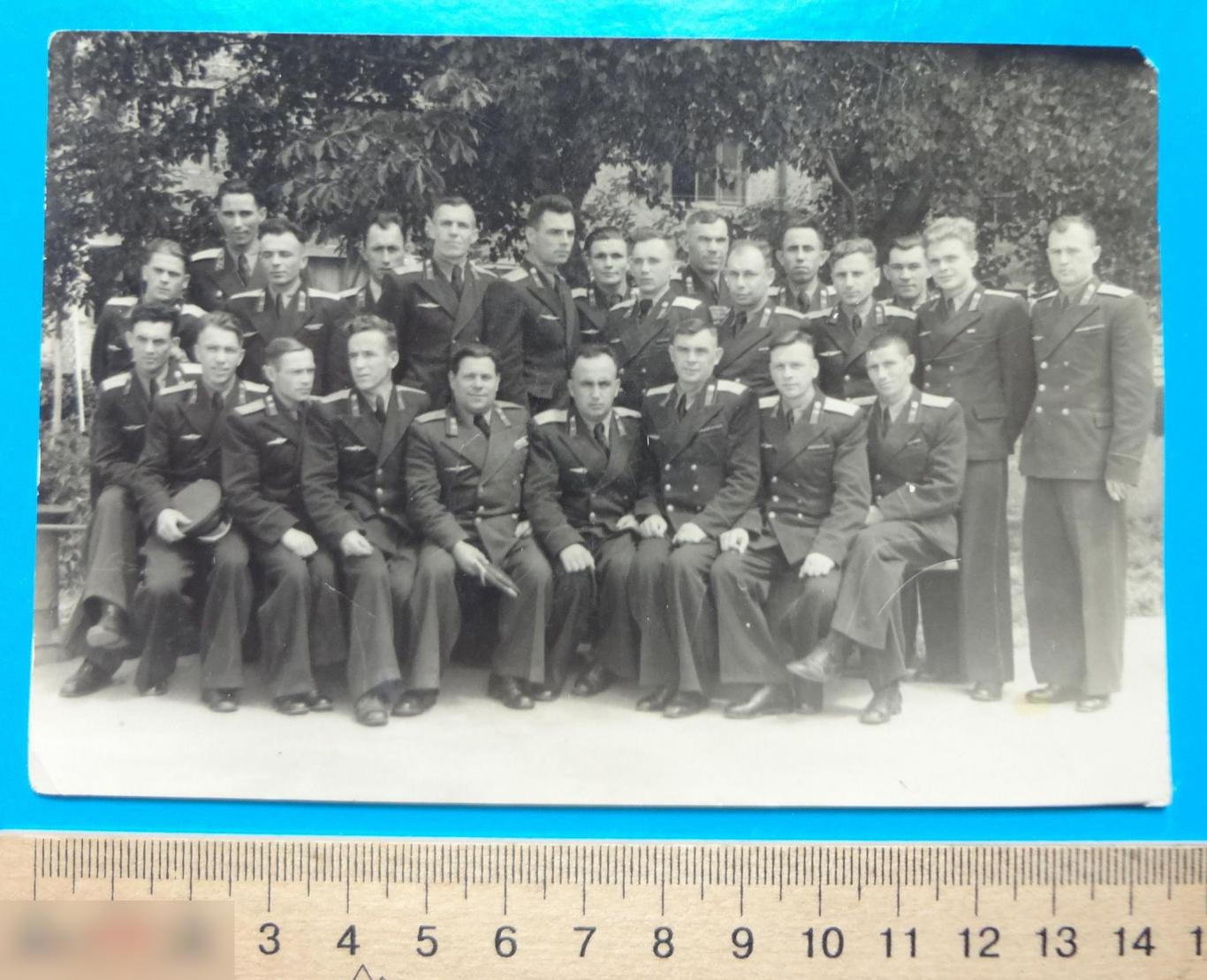 Диплом ХВАИВУ Харьковское высшее авиационно-инженерное военное училище 1954 с фото выпускников 4