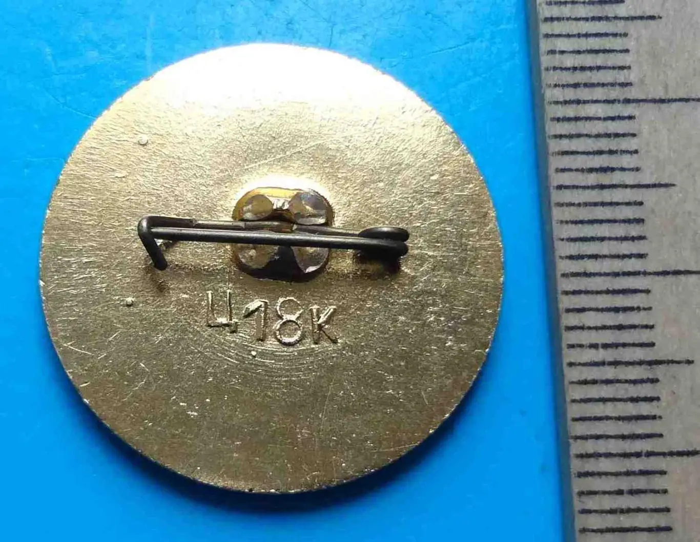 8 Марта цветок, круглый 1