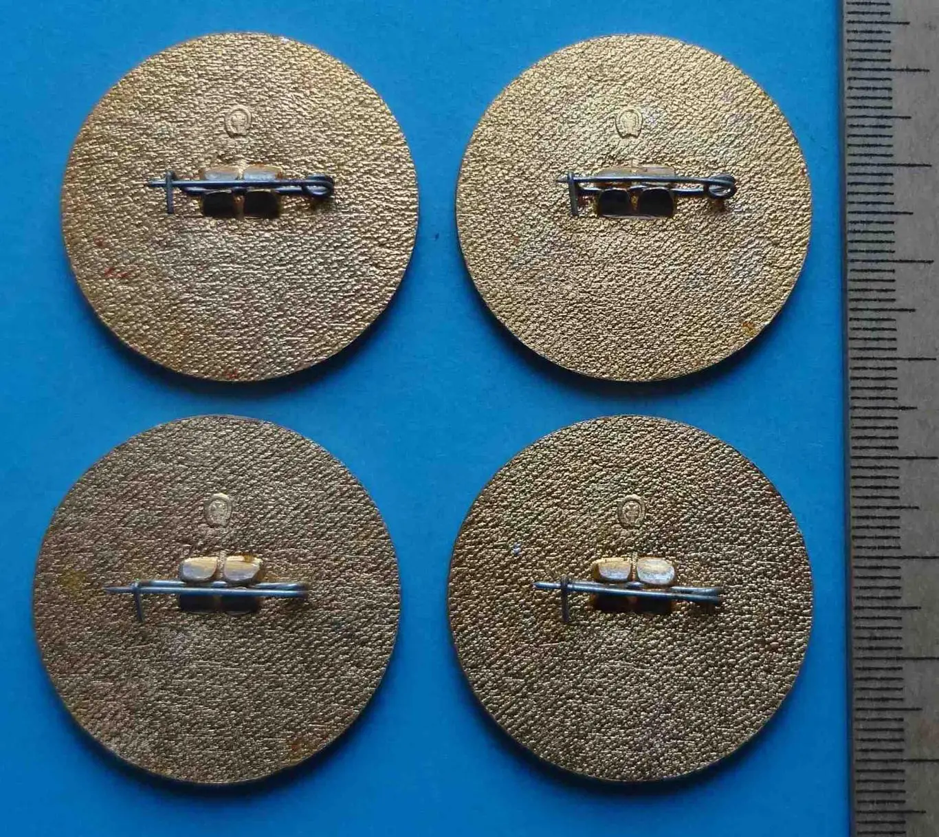 Набор Слава советской армии 4 штуки ВЛКСМ 2 2