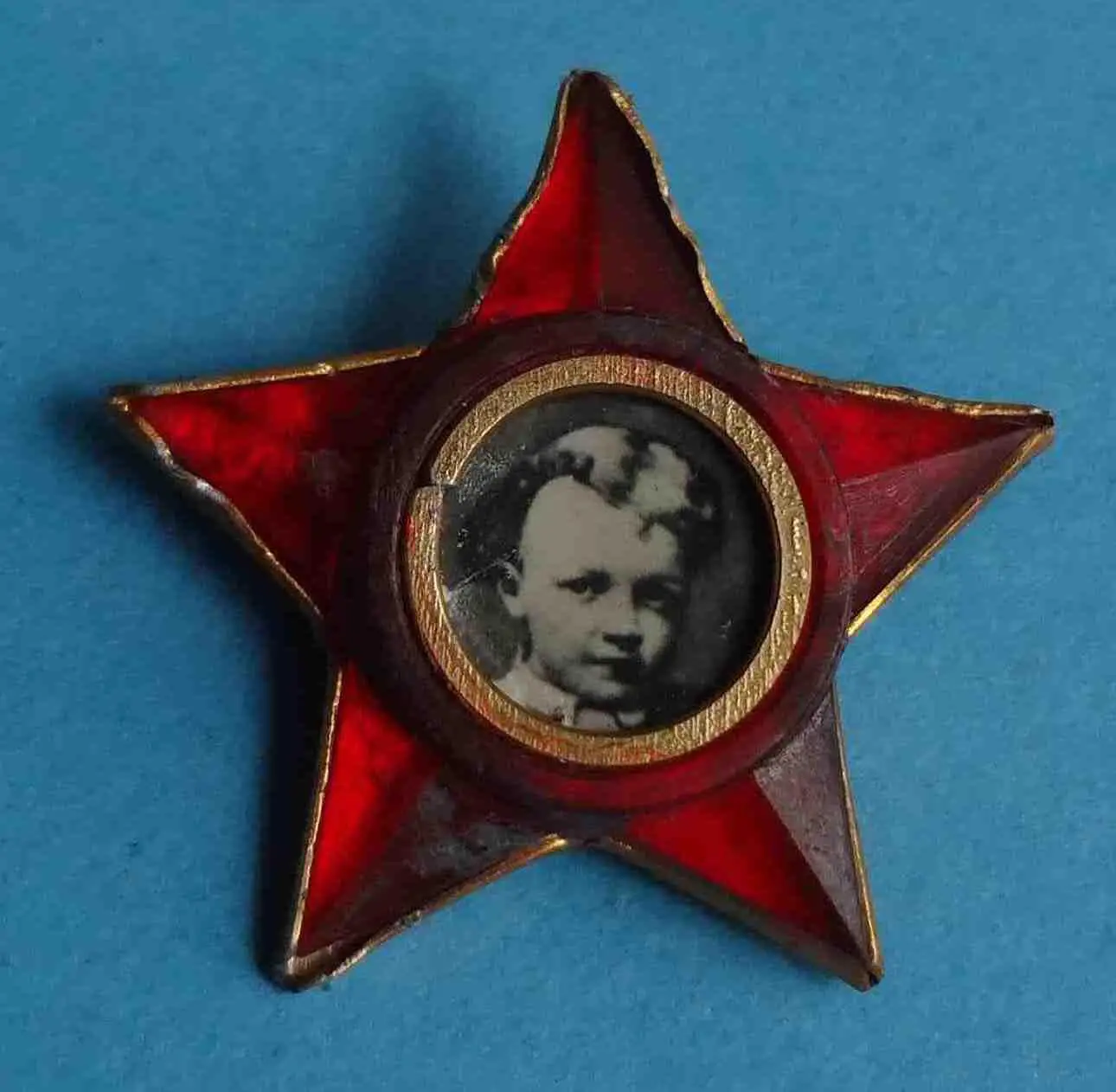 Октябренок звездочка с металлической основой Ленин 9