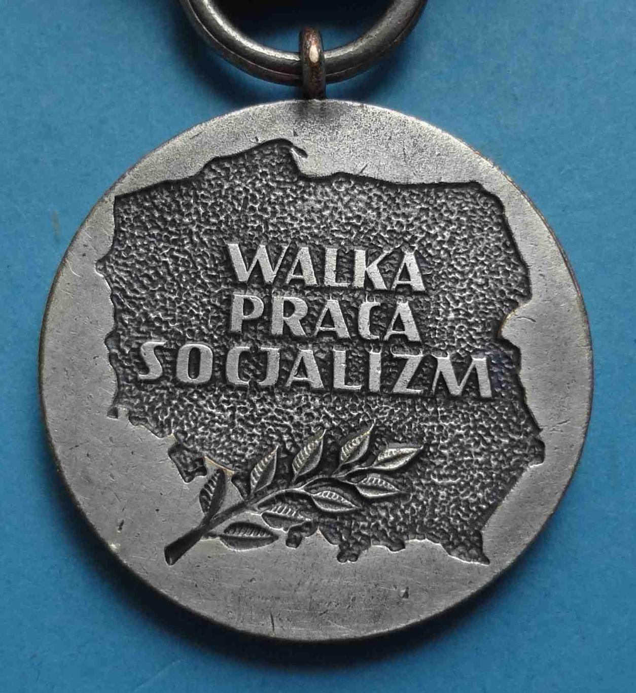 Медаль 40 лет ПНР За социалистический труд Польша 3