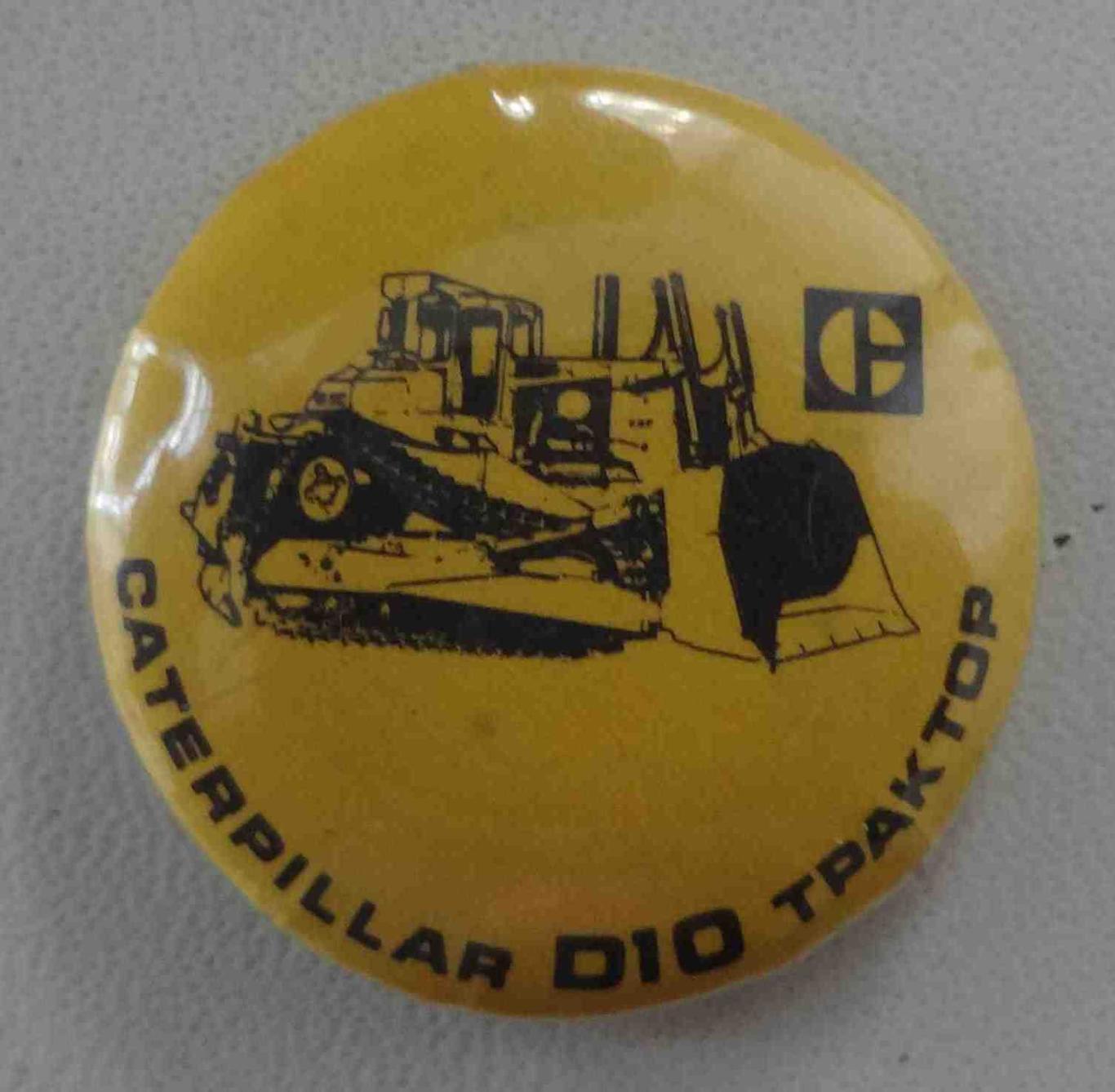 Гусеничный Трактор Caterpillar D10 1