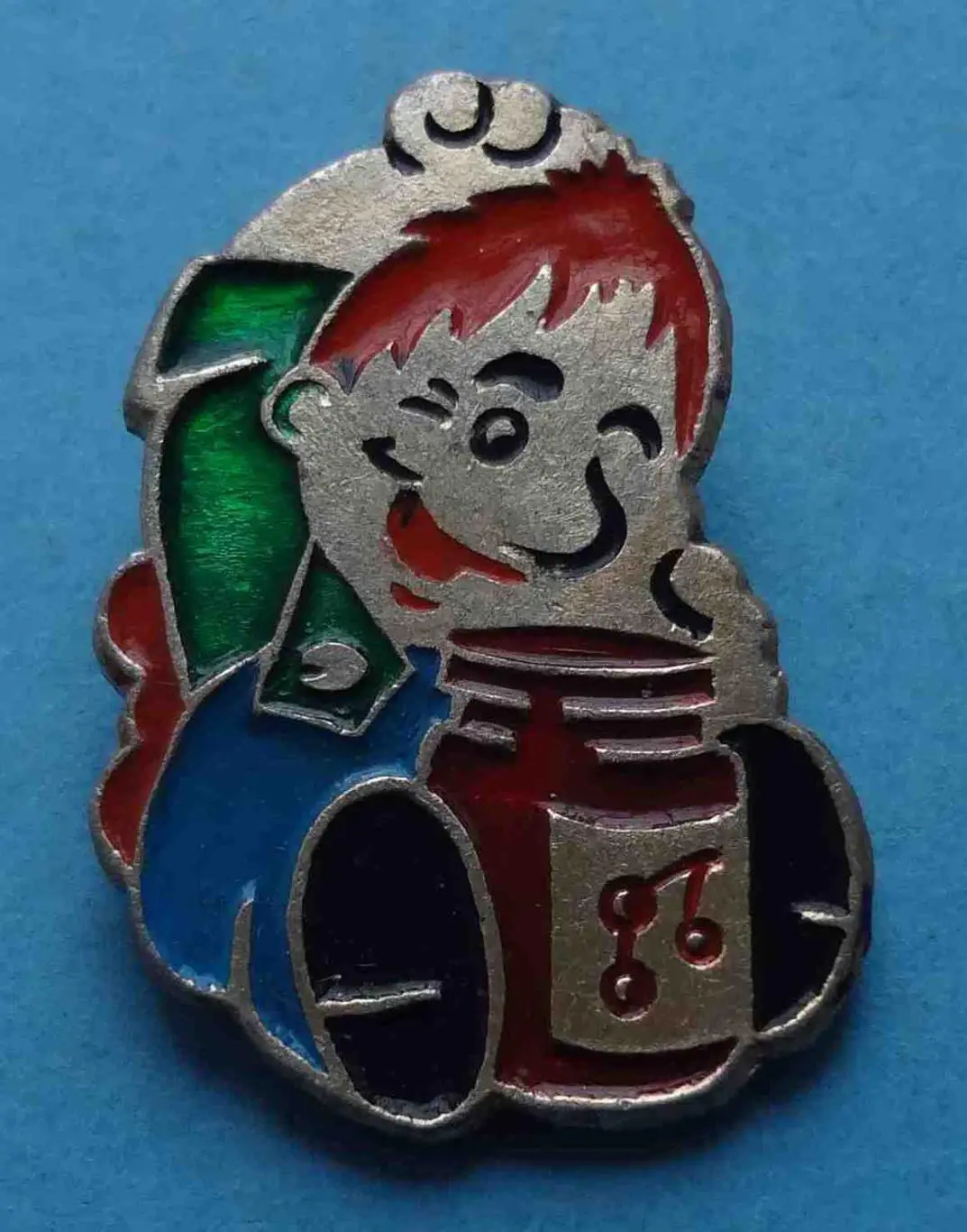 Карлсон с вареньем фигурный (54)