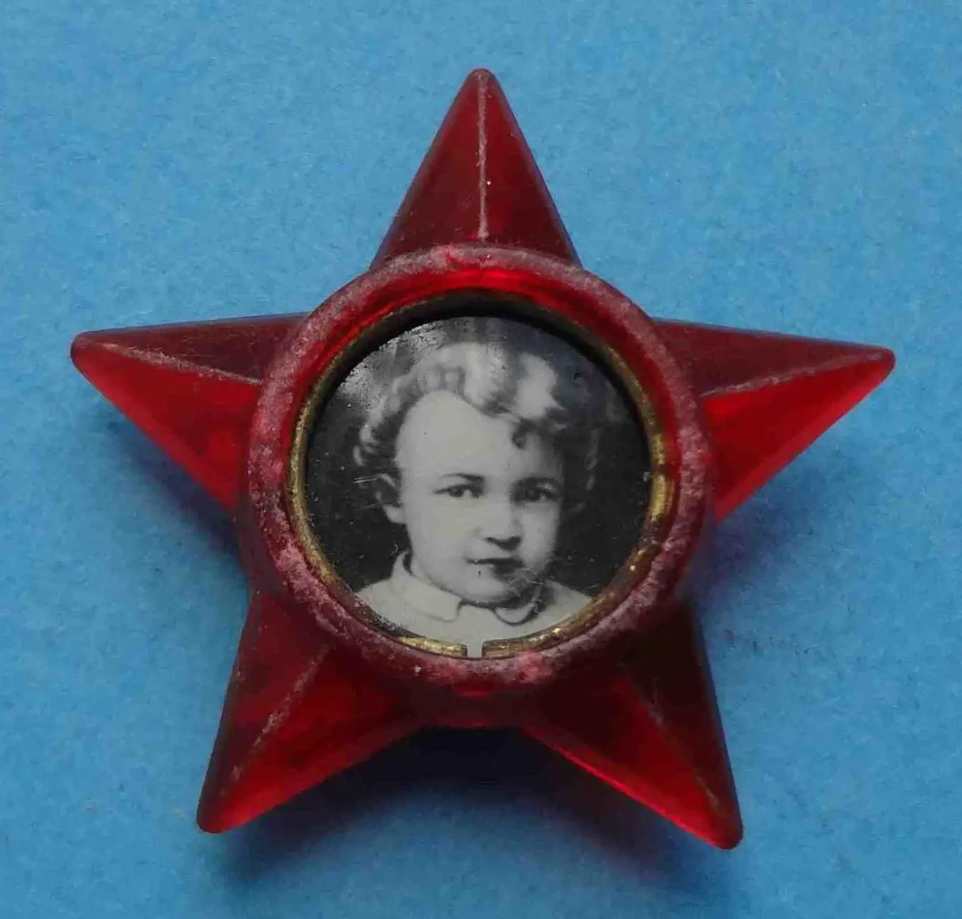 Октябренок членский знак звездочка Ленин пластик (57)