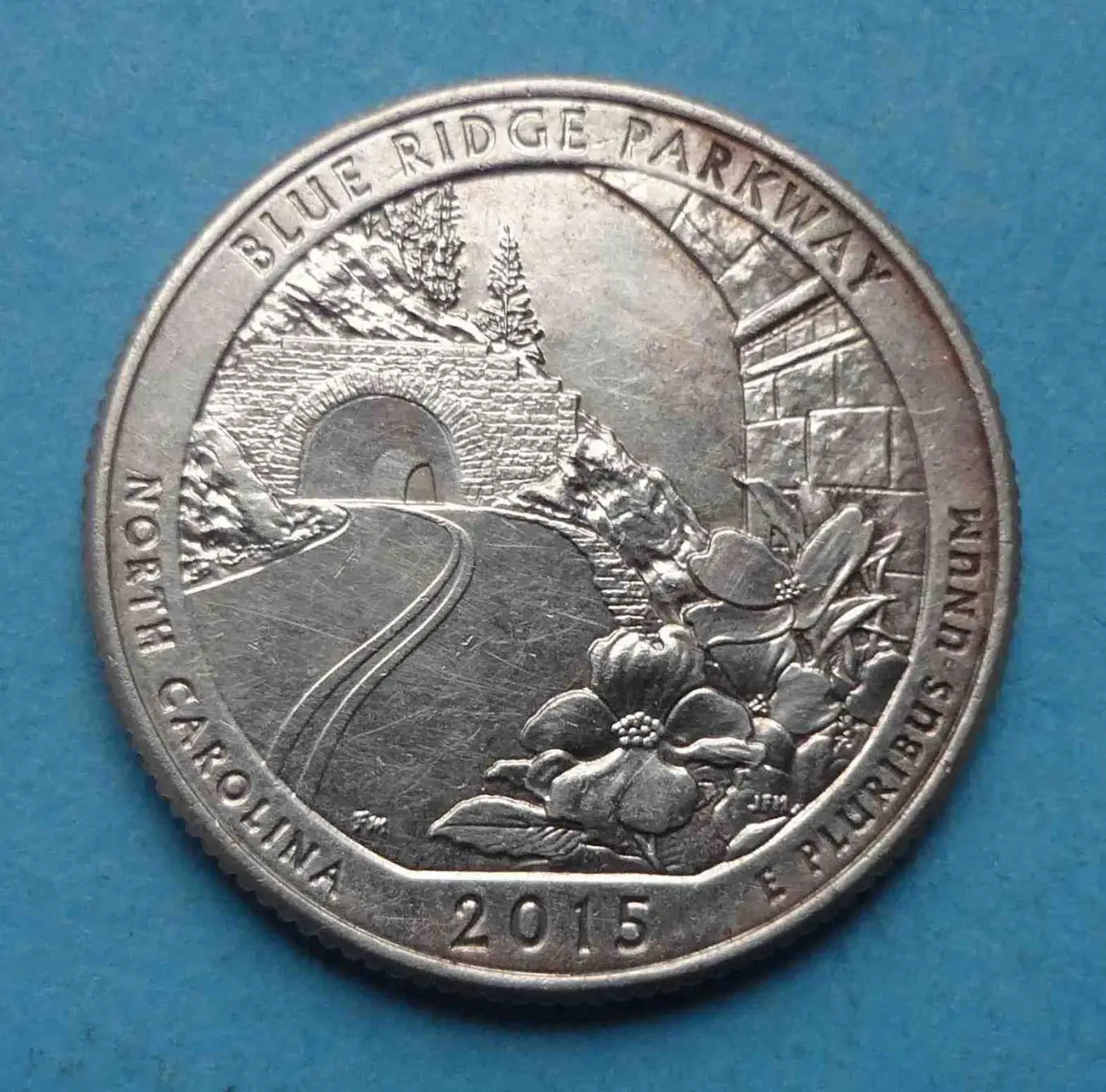 25 центов 2015 год США Автомагистраль Блу Ридж Северная Каролина (57)