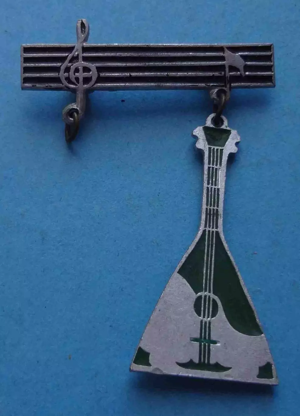 Значок-брошь Балалайка ноты (62)