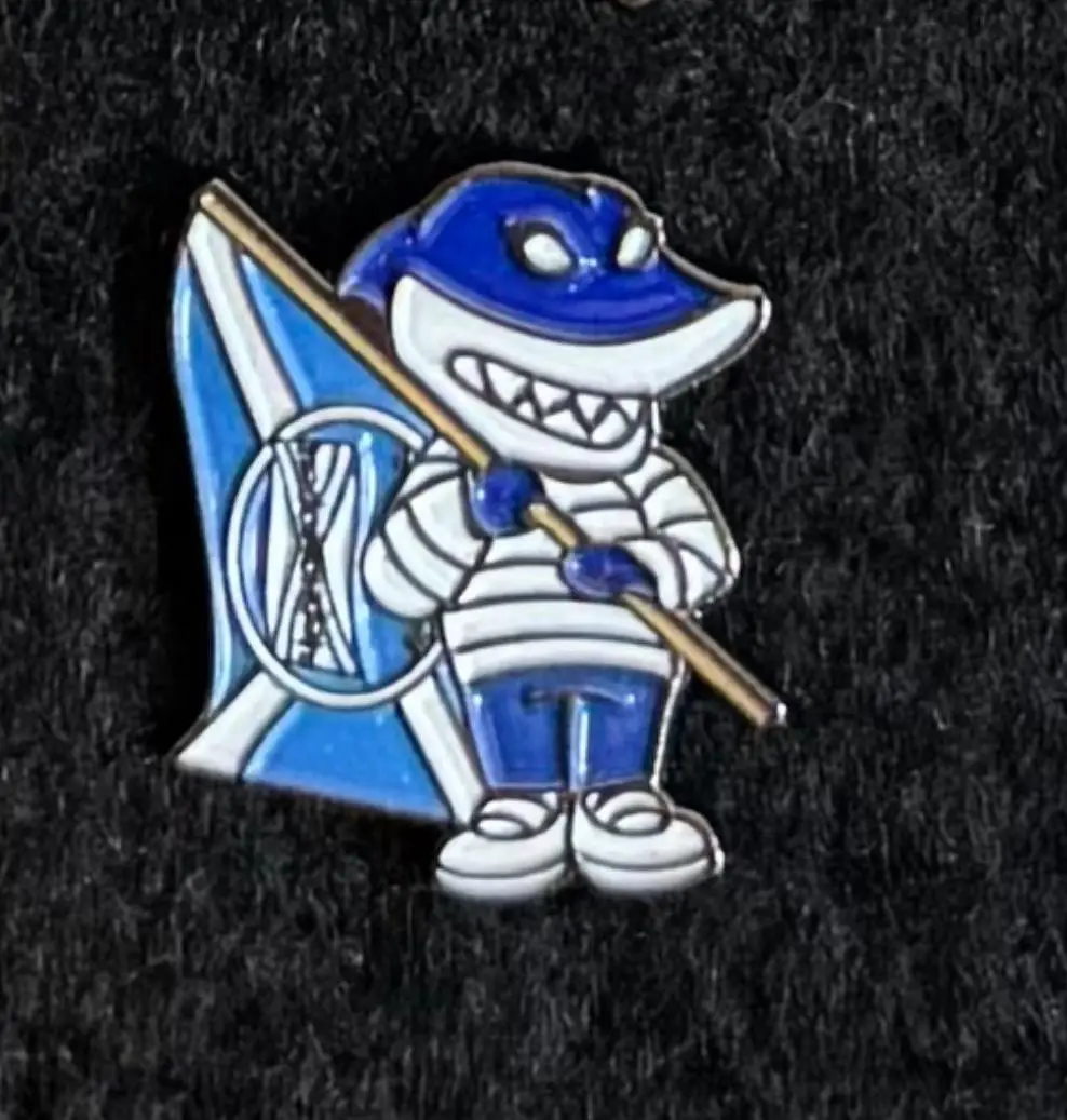 Черноморец Новороссийск маскот Акула