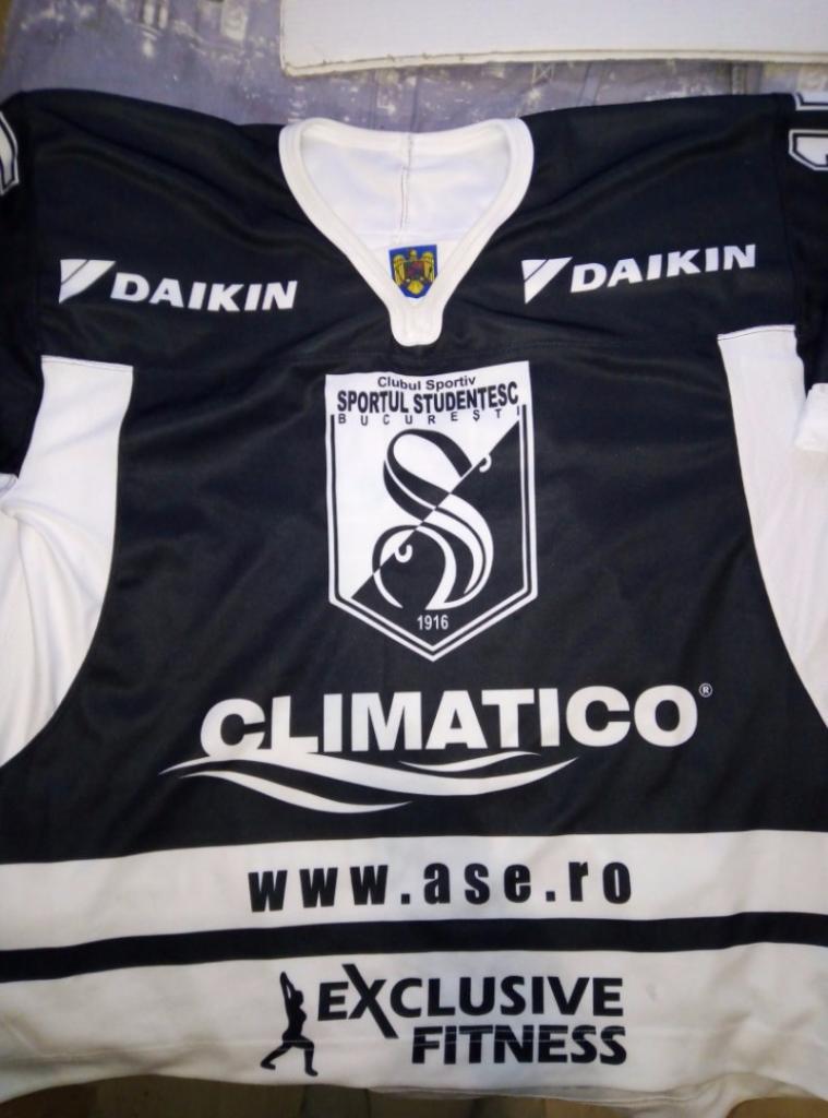Настоящий свитер хоккейного клуба Спортул (Чемпионат Румынии)