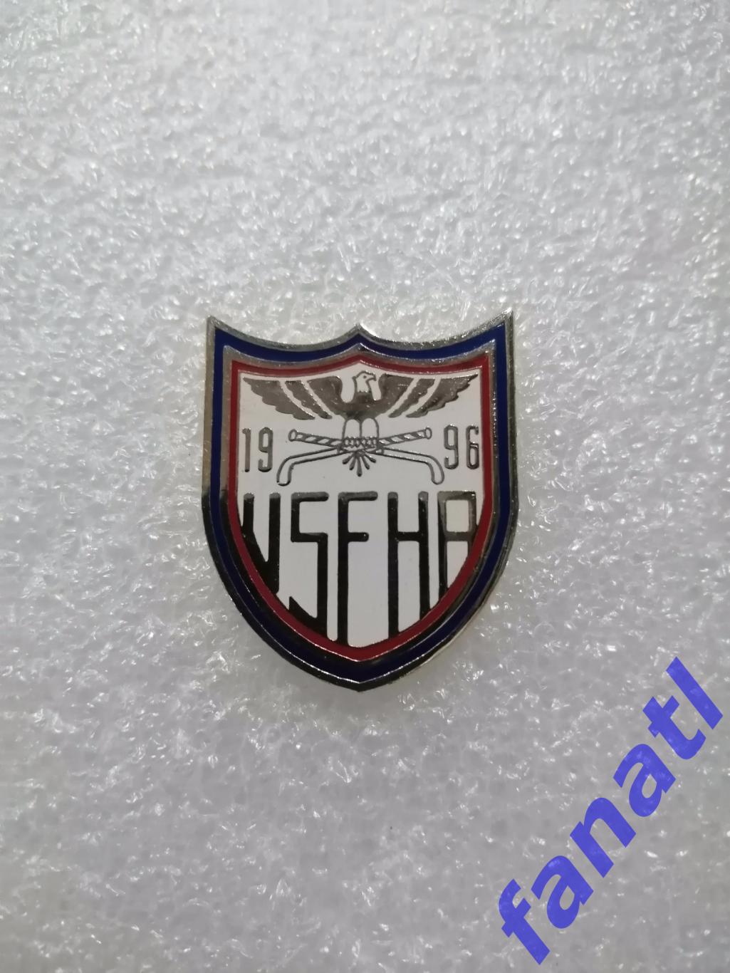 Знак Федерация хоккея на траве США