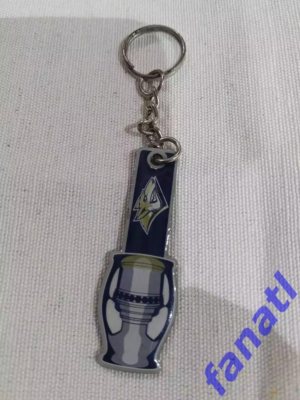 Хоккей брелок Металлург Магнитогорск обладатель кубка Гагарина 2014 1