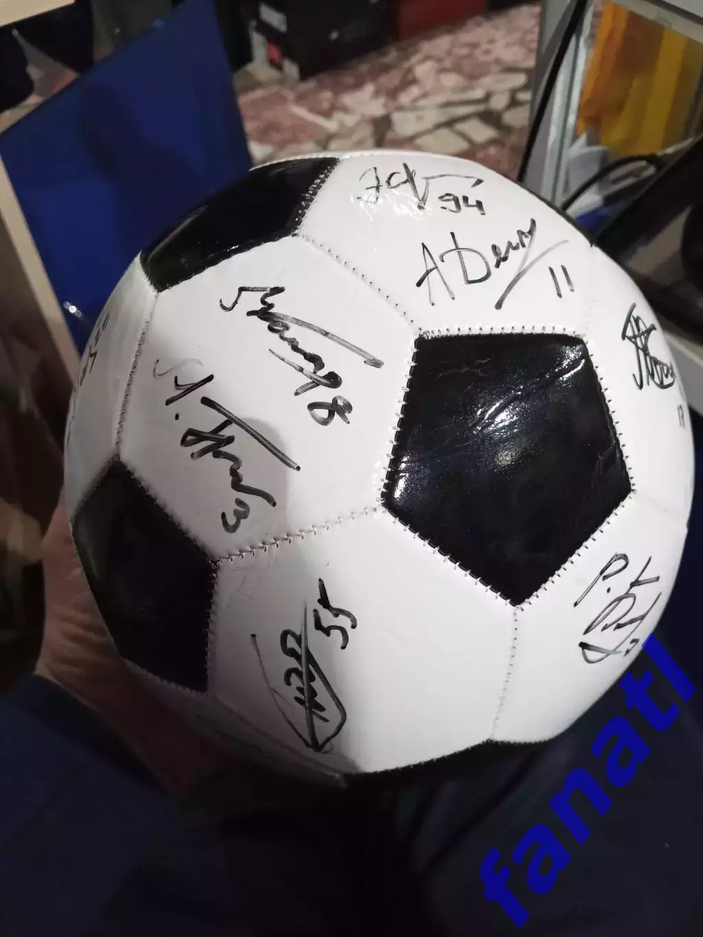 Футбольный мяч с автографами ФК Сибирь 2016-17 год