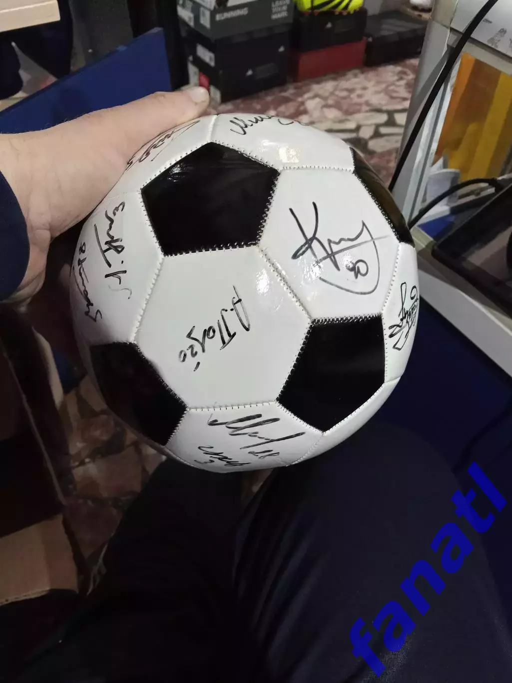 Футбольный мяч с автографами ФК Сибирь 2016-17 год 2