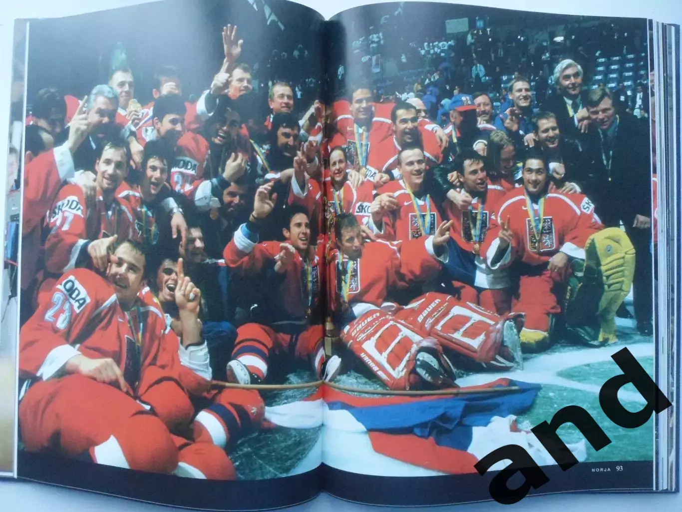 фотоальбом чемпионаты мира по хоккею 1998-2000 + Олимпиада Нагано`98 (хоккей) 5