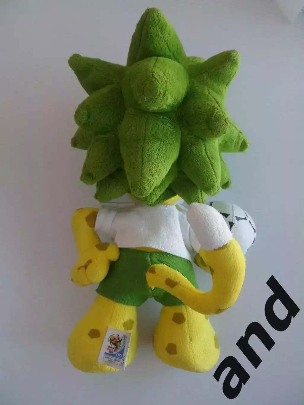 маскот Закуми. игрушка-талисман Чемпионат мира по футболу 2010. 1