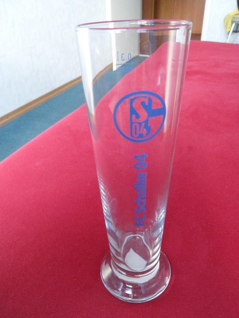 бокал (стакан) футбольный клуб Шальке 04 (Германия) оригинал