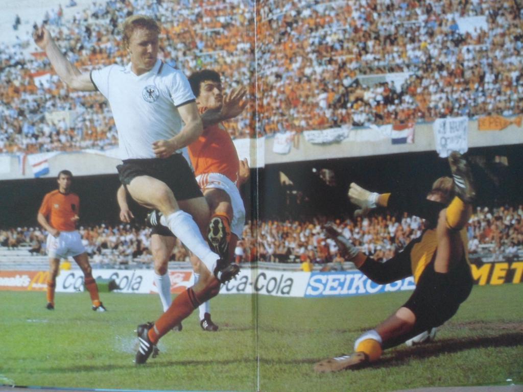 Книга-Фотоальбом. Чемпионат Европы по футболу 1980 + бонусы 1