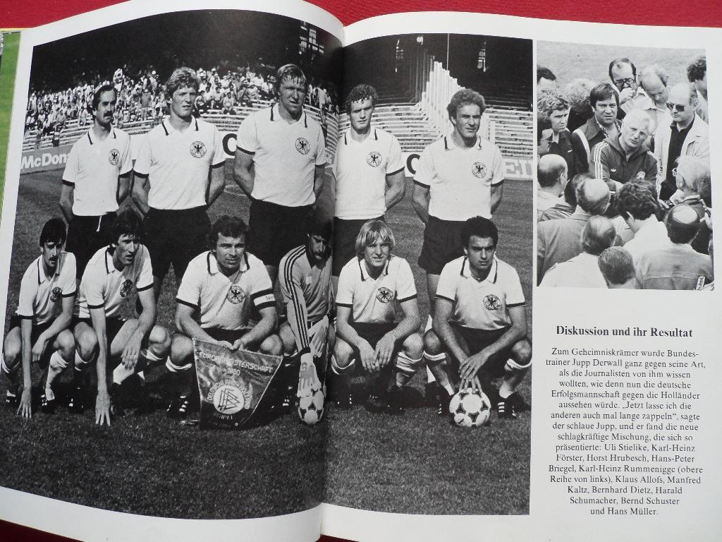 Книга-Фотоальбом. Чемпионат Европы по футболу 1980 6
