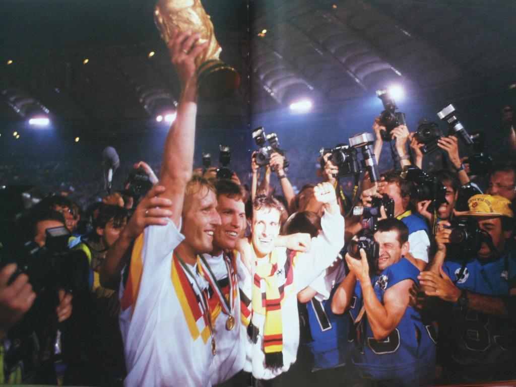 фотоальбом - Чемпионат мира по футболу 1990 1